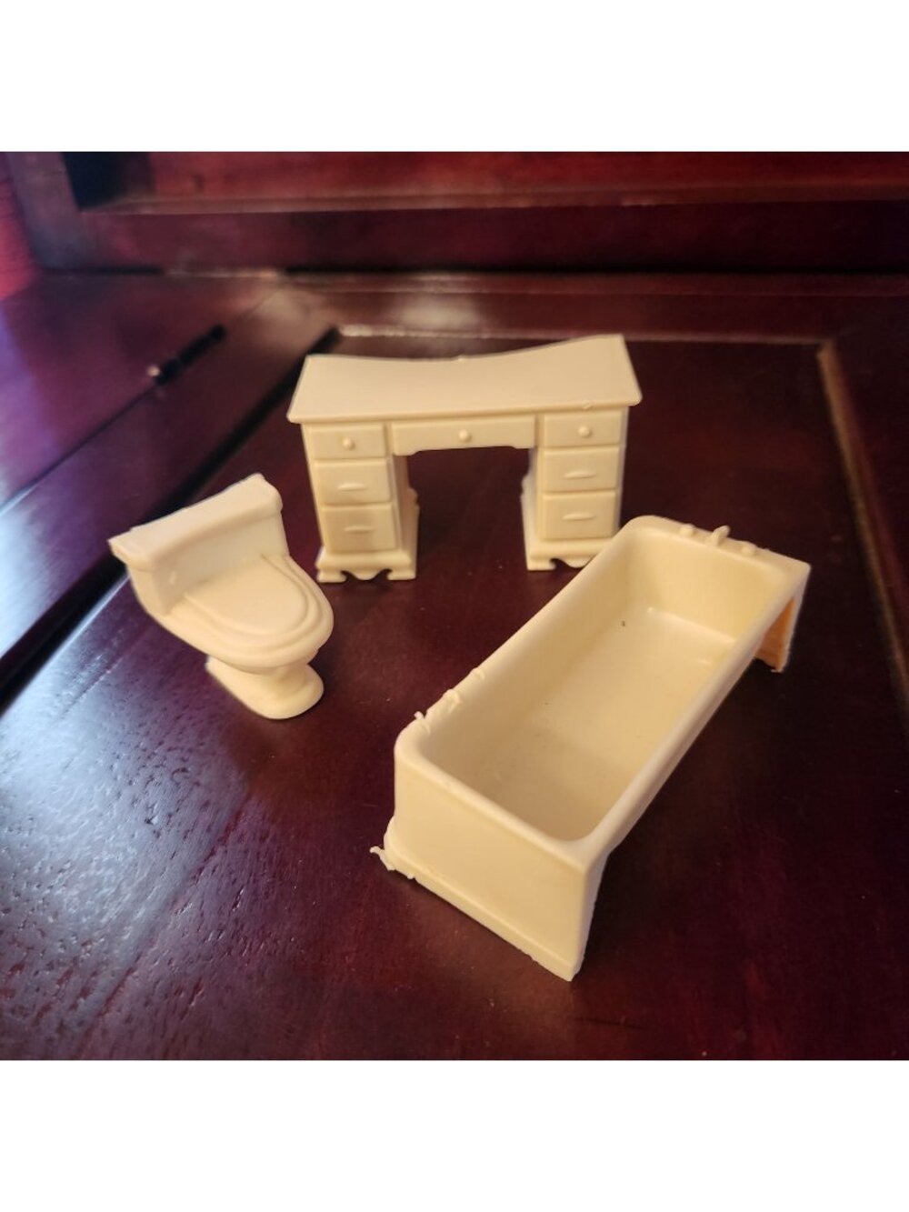 70's Dollhouse Bathroom Furniture Set Bathtub Toilet & Sink Vanity White Plastic